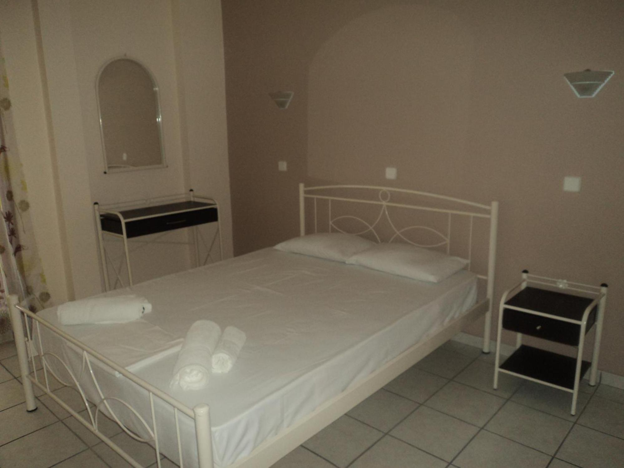 Erminia Studios Mousata Camera foto
